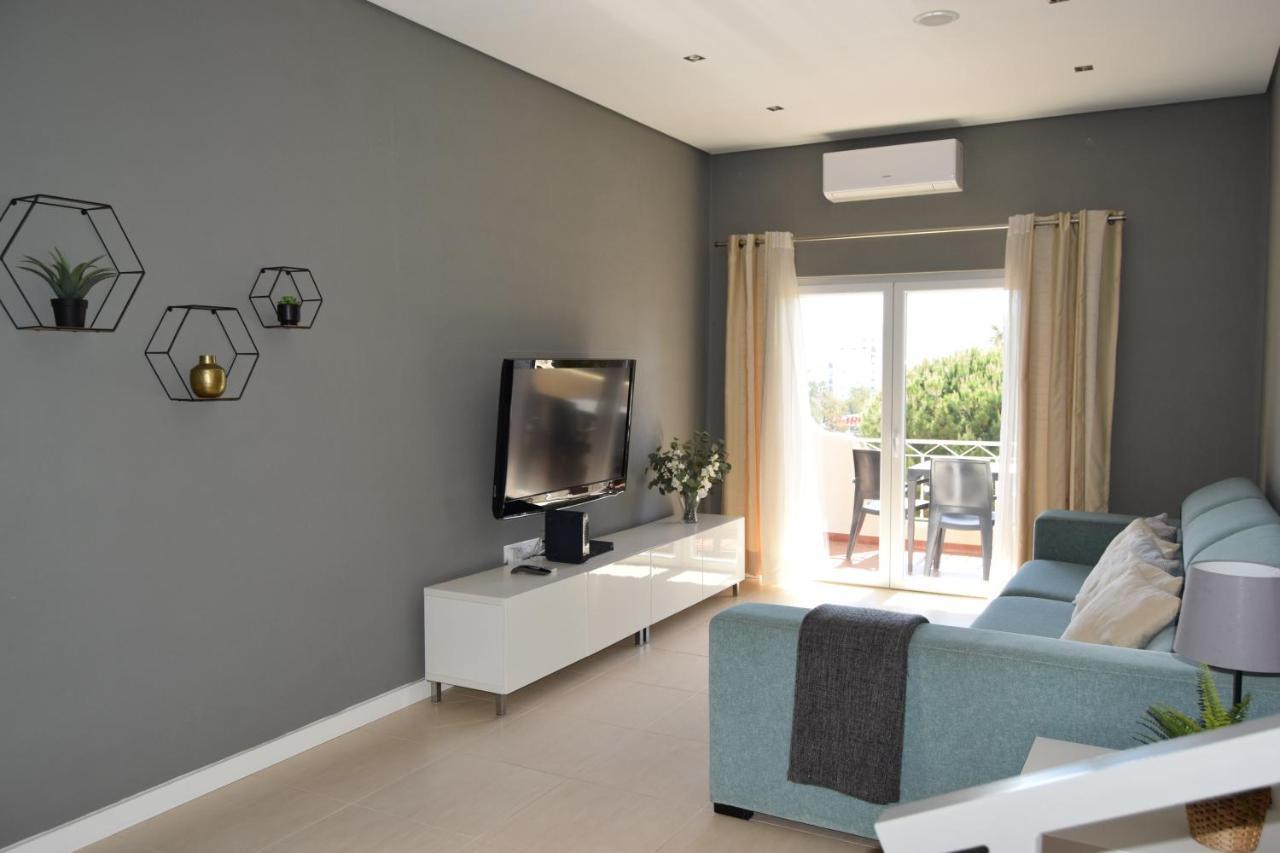 Family House Hotel Lagos Luaran gambar